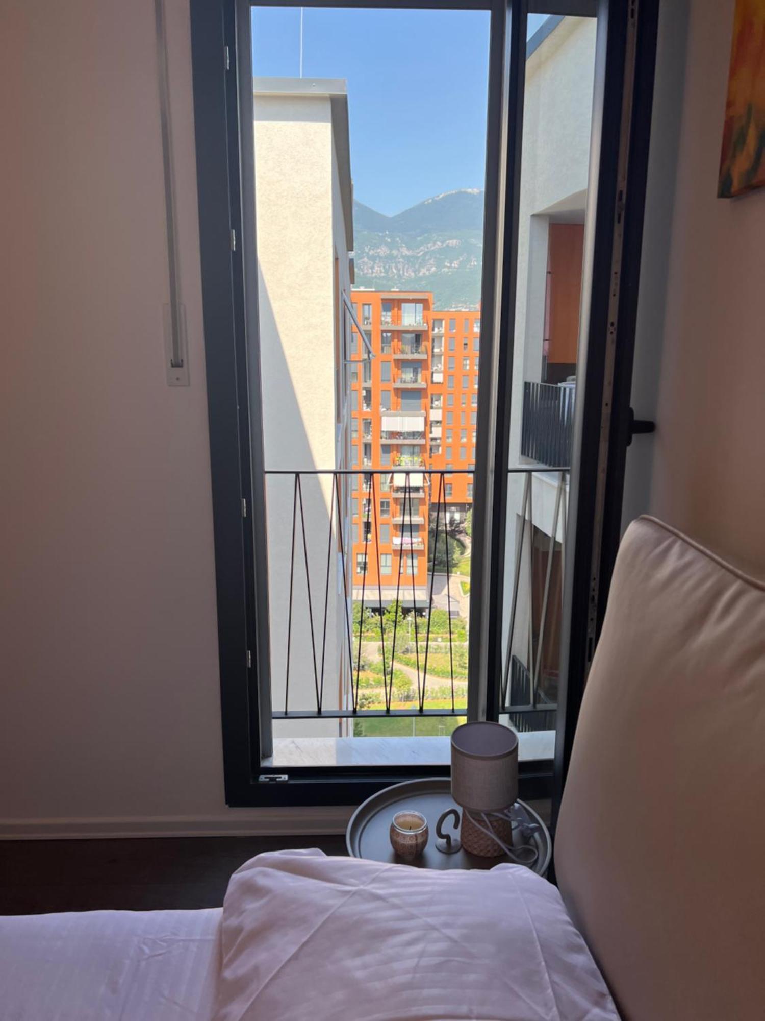 Zirkon City Rush Apartment 地拉那 外观 照片